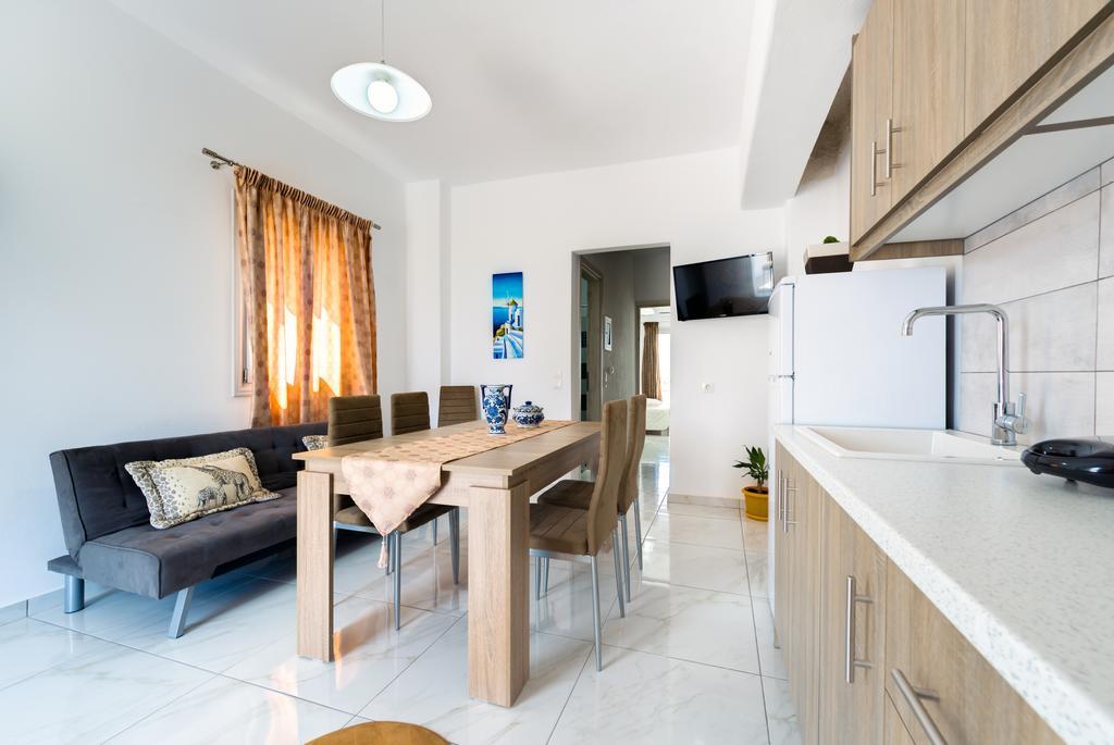 Sun View Villas Pýrgos エクステリア 写真