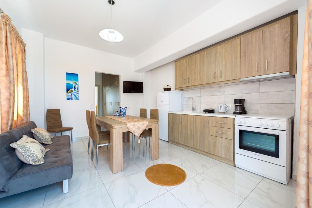 Sun View Villas Pýrgos エクステリア 写真