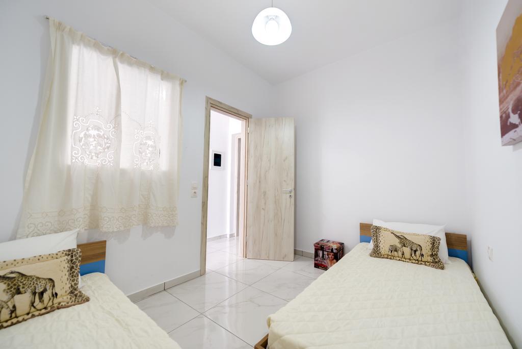 Sun View Villas Pýrgos エクステリア 写真